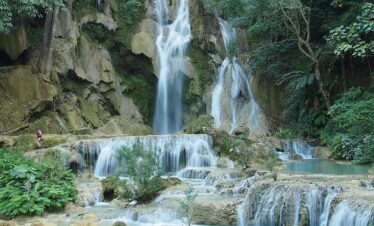 CLASSIC LAOS TOUR (5 Days 4 Night)